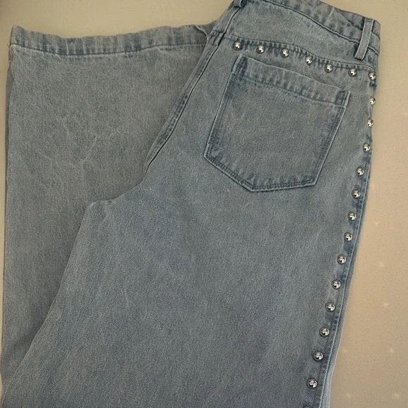 House of Harlow 1960 Light Blue Flare Jeans with Stud Accents - Picture 5 of 5